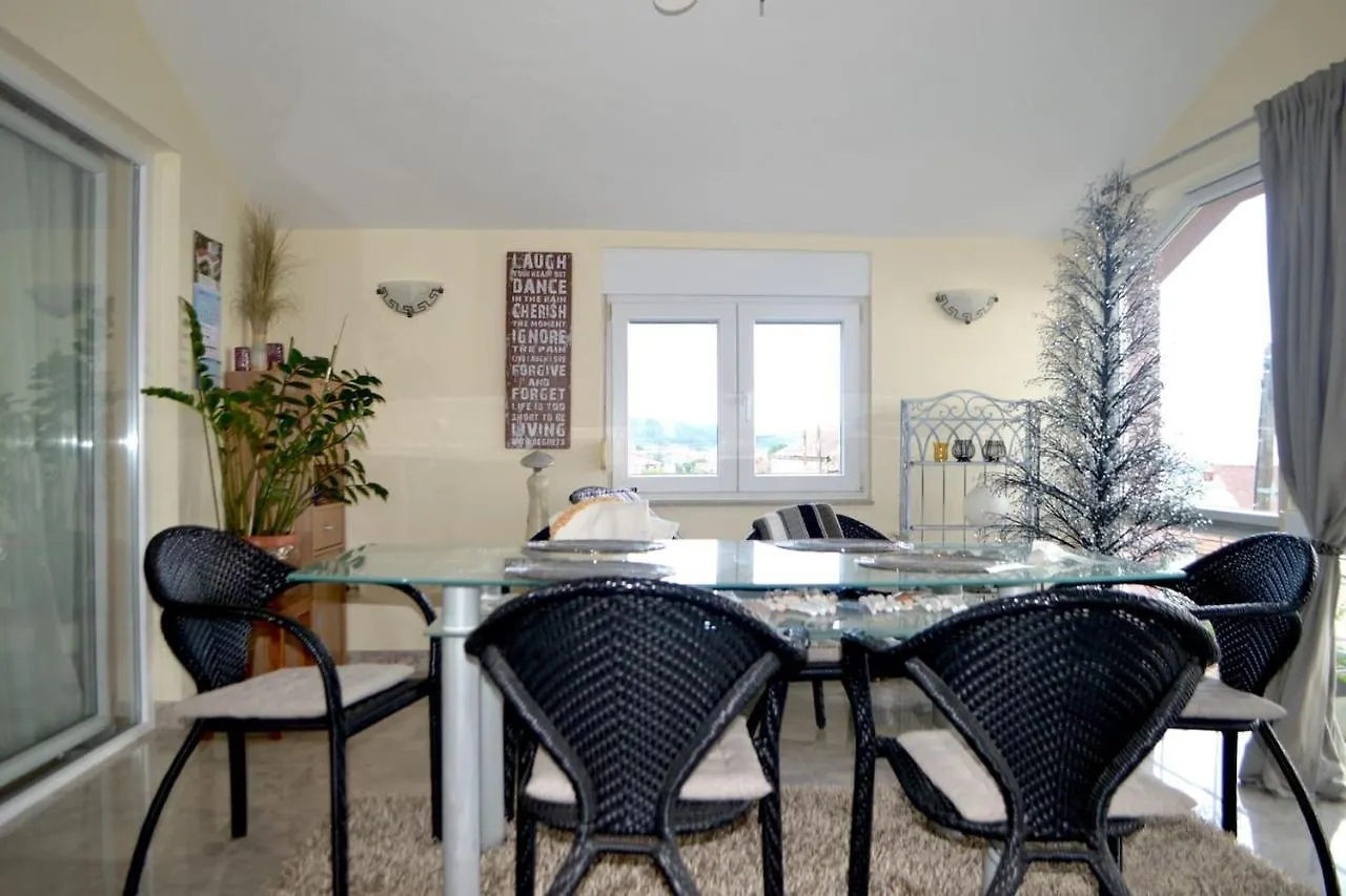 Apartamento Wohnung Mit Meerblick Romy Preko Croácia